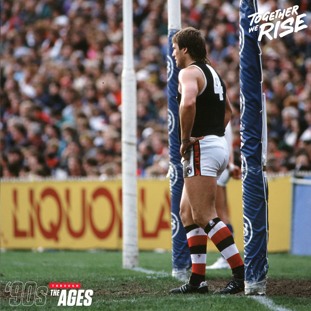 Be like Plugger. Stay at home this Easter long weekend.