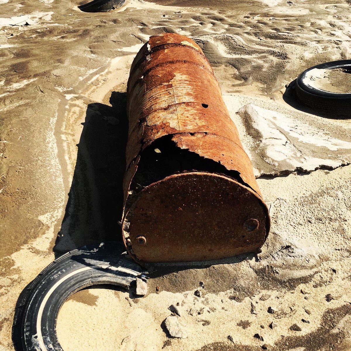 FriendsoftheKaw's tweet image. Checked out the tire sandbar today on the Kansas River west is Eudora. Tune in tomorrow for our next KAW MINUTE video to learn more about the tire sandbar and our plans to clean it up!
#kansasriver
#sandbars
#getoutside