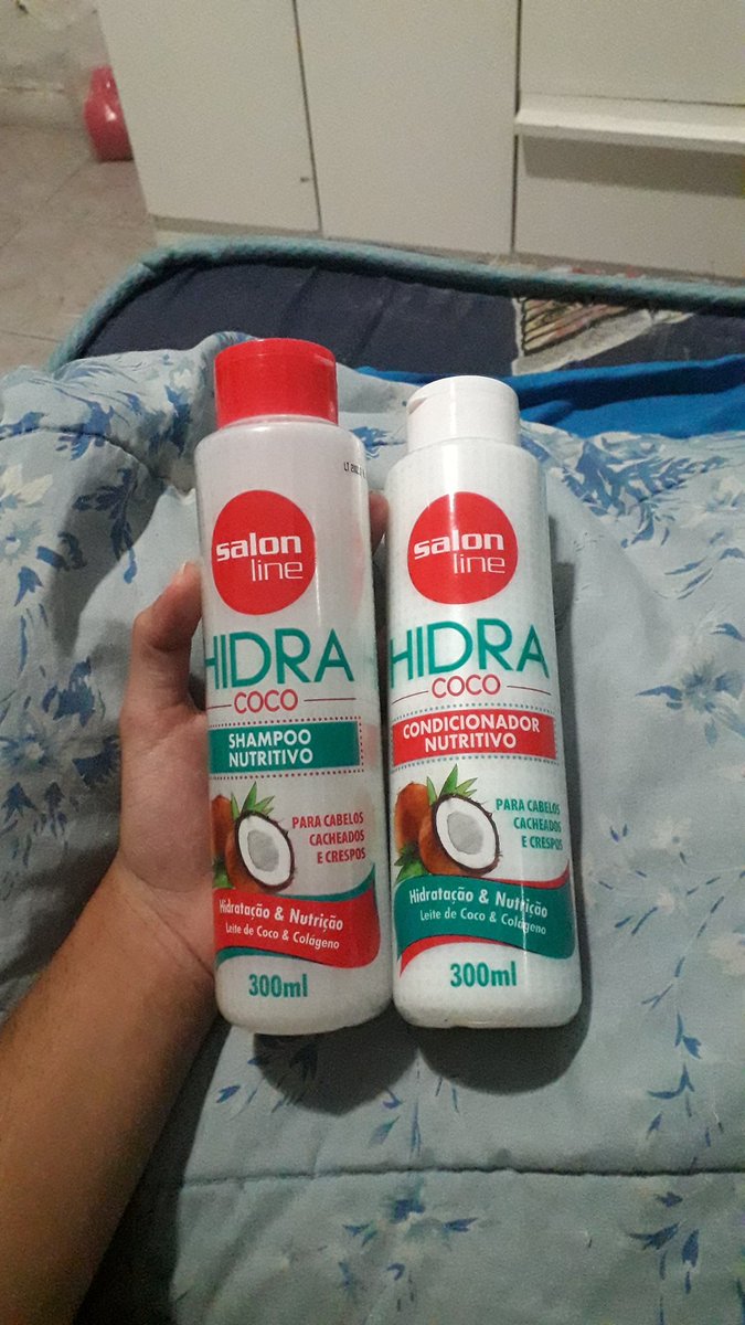 hiphobiphile's tweet photo. alguém ja usou esse aqui da salon line?? Parece ser bom espero q se de com meu cabelo pq foi caro https://t.co/xjN46Yo835