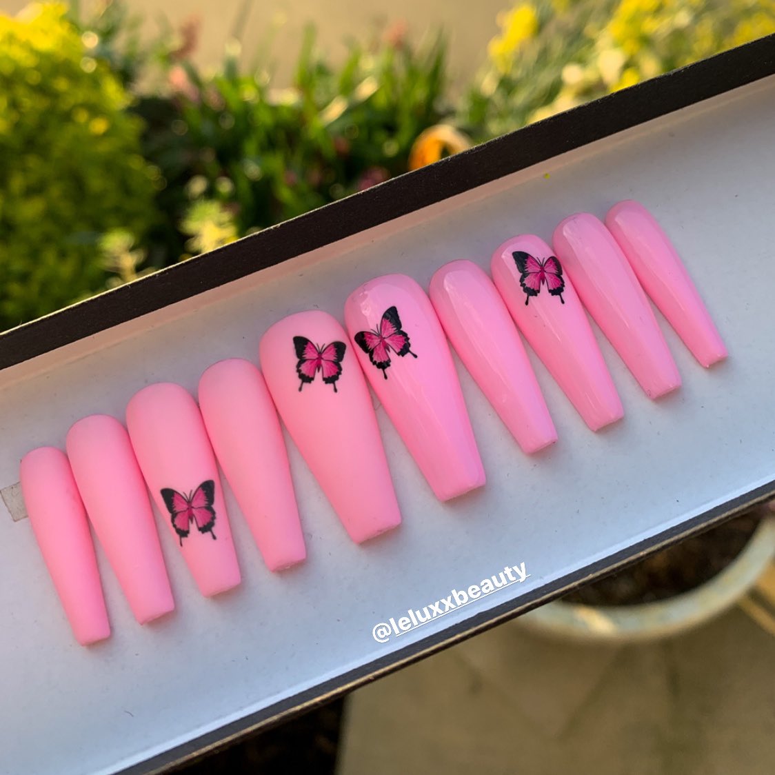 Pink Butterflies: Ready To Ship! Dm to purchase.