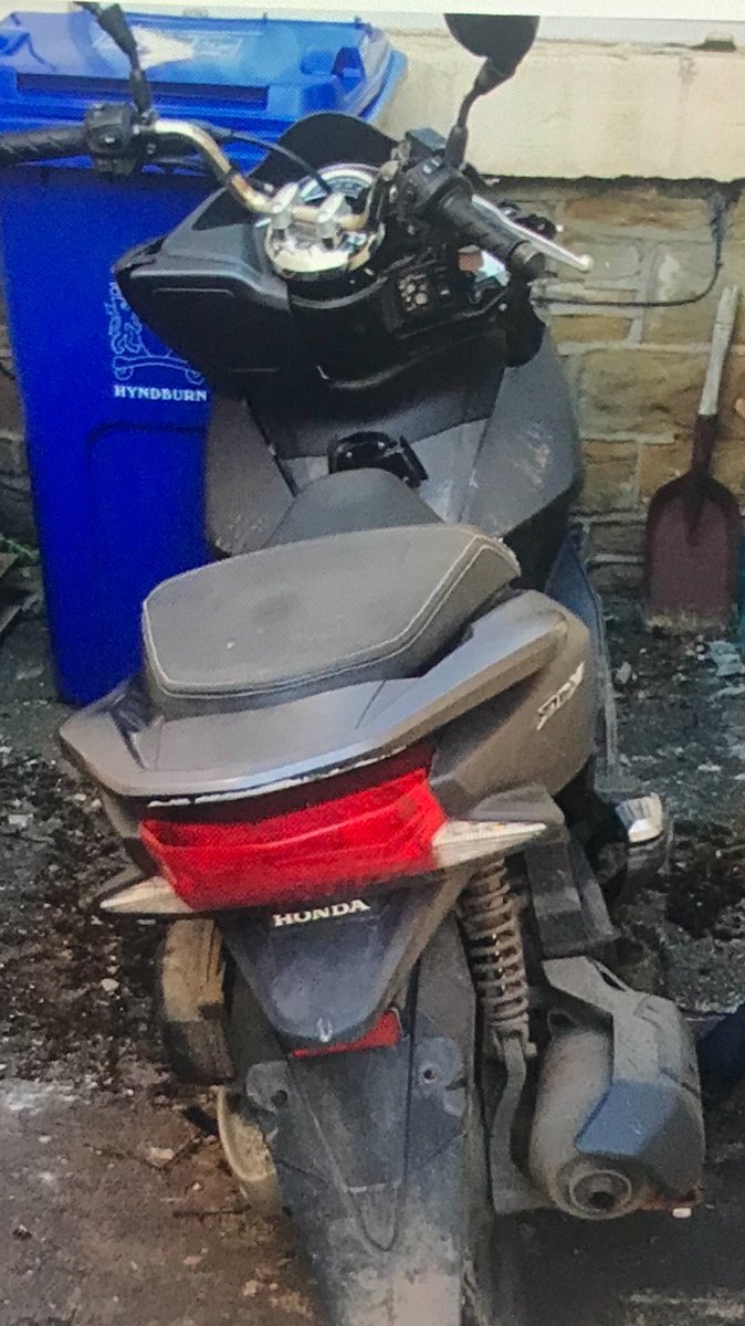 LancsPolDogUnit's tweet photo. Fabulous team work yesterday resulted in PD Rhyker locating an item of property discarded and then this stolen moped after numerous sightings, 2 males who had been arrested nearby have now been charged with a number off offences. #hyndburnpolice #team3IR @LancsTacOps #droneteam https://t.co/Sowoaa5DGZ