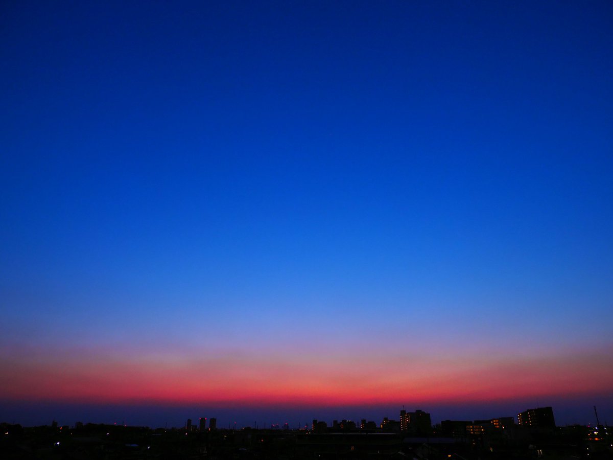 Yasu C10 Twitterissa グラデーションカラー イマソラ 夜明け 朝焼け マジックアワー ブルーモーメント ブルーアワー 空 空のある風景 写真で伝えたい私の世界 写真の奏でる私の世界 ファインダー越しの私の世界ᅠ 満月 イクラ 西東京市 T Co Yasu C10 Twitterissa グラデーションカラー イマソラ 夜明け 朝焼け マジックアワー ブルーモーメント ブルーアワー 空 空のある風景 写真で伝えたい私の世界 写真の奏でる私の世界 ファインダー越しの私の世界ᅠ 満月 イクラ 西東京市 T Co