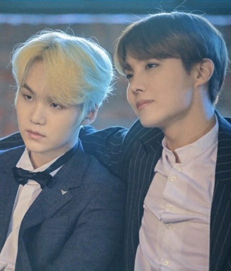 hoseok has the perfect height to kith yoongi's nose : a sope thread :(