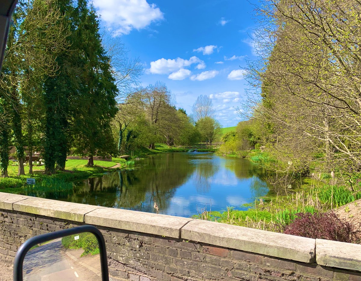 MissChaplin1111's tweet photo. #WaterEnd in the sunshine ☀️ making the most of the quiet roads on a recent trip to deliver a food parcel #covid19UK https://t.co/krfHb5dels