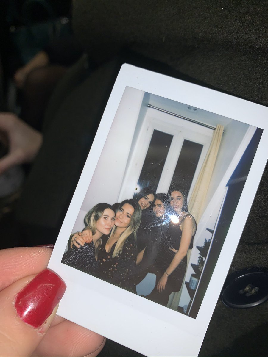 claralaiine's tweet image. PARIS 🤍