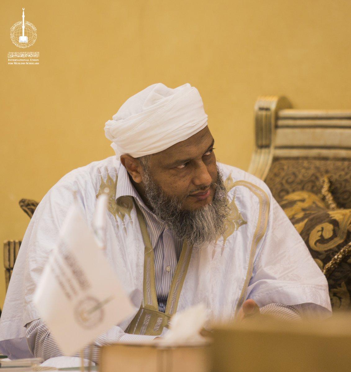 iumsonline's tweet photo. #الشيخ_الددو
اللجاء إلى الله لرفع البأس والضر على أ هل الأرض جميعا هو من هذه الرحمة التي بعث بها محمد صلى الله عليه وسلم فالله يقول(وما ارسلناك إلا رحمة للعالمين)
والعالمون يدخل فيهم المسلمون والكافرون وجميع الخلائق فالرسو صلى الله عليه وسلم رحمة للخلائق جميعا في الدنيا https://t.co/oIdLASZRmm