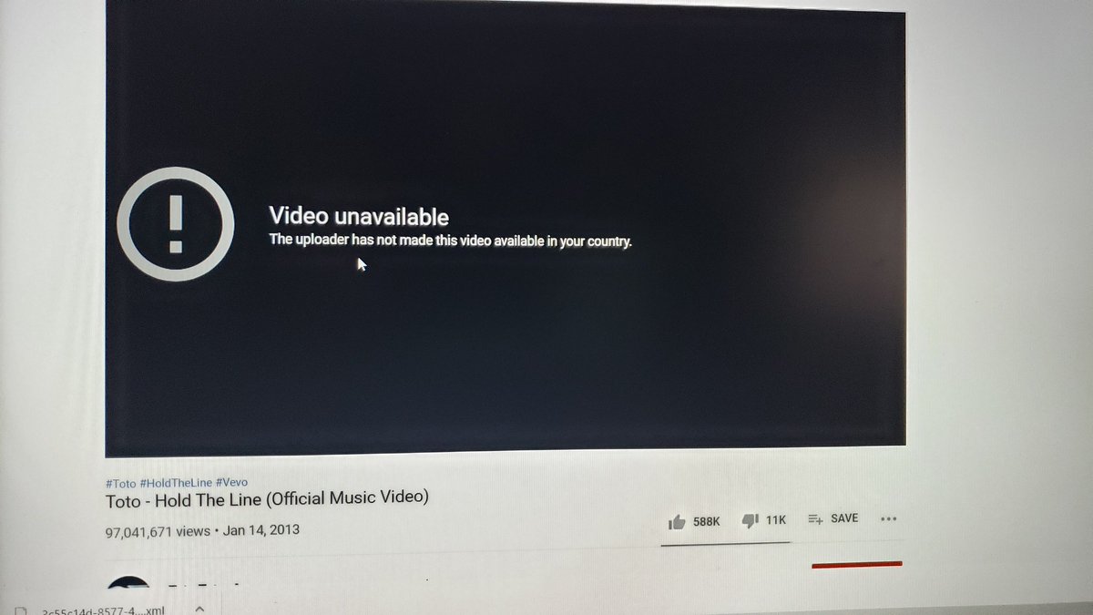 ElPantunflasmx's tweet photo. @YouTube #StayHome by @YouTube blocking official videos in Quarintine in my country, thanks so much.... 

 #blockreggeton no #Toto #Outfield #journey #itsonlyrock https://t.co/Gk26MOOrk5