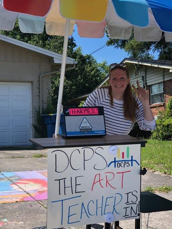 LeadwithHarvey's tweet photo. One of our AMAZING art teachers, Ms. Harmer, wants to spread a little HOPE with her rainbow! #rainbowsofhope #MovingFORTwardTogetherOnline #teamFCMS #middleschoolrocks #FORTvisualperformingarts #duvalhomeroom #covid19 @FCN2go @wjxt4 @blakely https://t.co/NuNQifSnZh