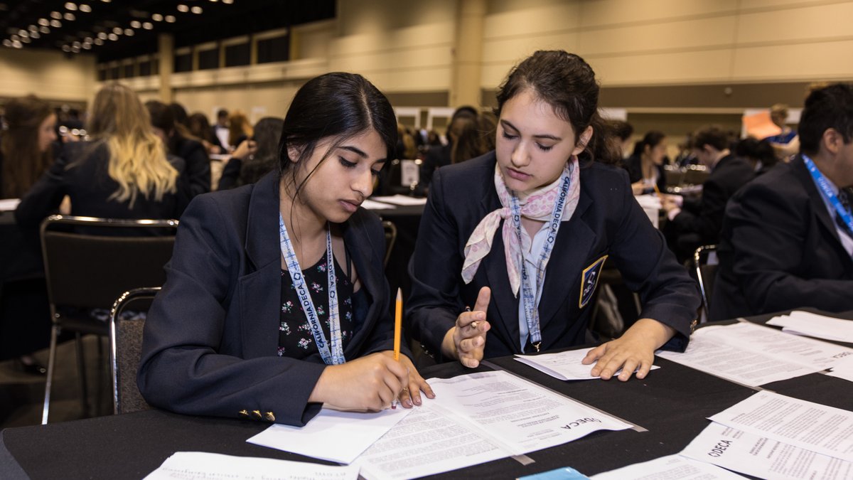 Ready to get started on next year's competition? See the 2020-21 competitive event updates and draft topics here: decadirect.org/2020/04/06/202… #NextLevel