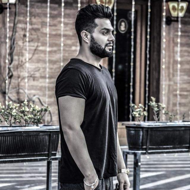 AriFakhir's tweet photo. #NewProfilePic https://t.co/GEhuZrezip