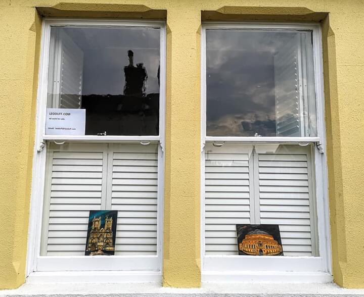 KingstonAOS's tweet photo. KAOS member Leo Duff is putting up a daily display of her work in her Art Window for people walking past to enjoy. The exhibition changes daily. Please step up and look if passing, 29 Bellevue Rd, KT1 2UD #whitenoiseprojects. #artinwindows. #windowart #painting #illustration https://t.co/EahiiLl25J