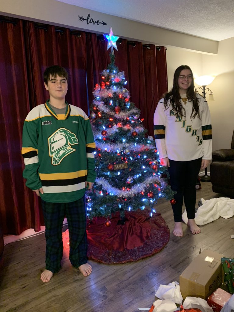 Hard to believe it was 20 years today we said “I Do”. Where has time gone. Happy Anniversary to my wonderful wife and many more #5yearsleftonmylifesentence #2wonderfulkidsaswell #cheerseveryone