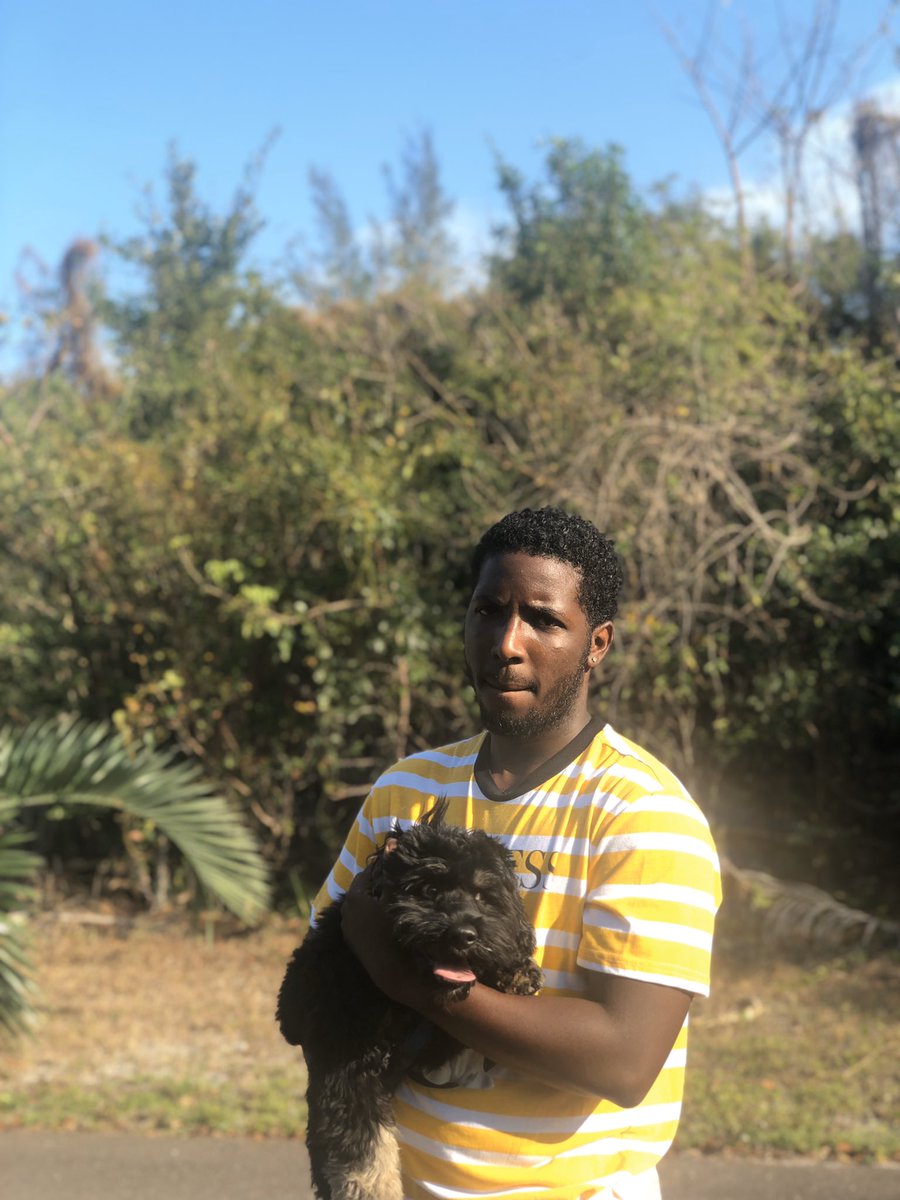 DwightsMood's tweet photo. Me and my nigga 🪓 we outside https://t.co/mYMLk4Gol0