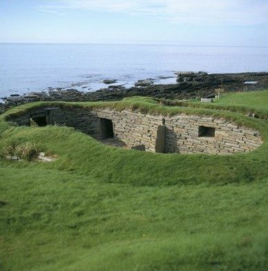 tourscotland's tweet photo. Tour #Scotland virtual travel Blog of a neolithic farmhouse at #Knap of #Howar on ancestry, genealogy, family history visit to #Orkney #Islands This is the oldest preserved house in northern Europe, dating from around 3500 BC https://t.co/0k2TzsMjPg https://t.co/DSH940xdwa