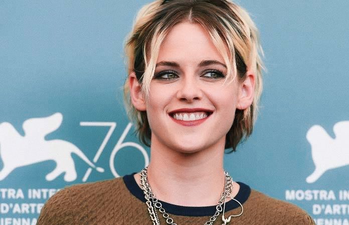 KStewITA's tweet photo. Thirty flirty and thriving!
Happy Birthday Kristen, we'll always have your back no matter what..love from italy ❤️🇮🇹 https://t.co/Ezx7lGCjdh