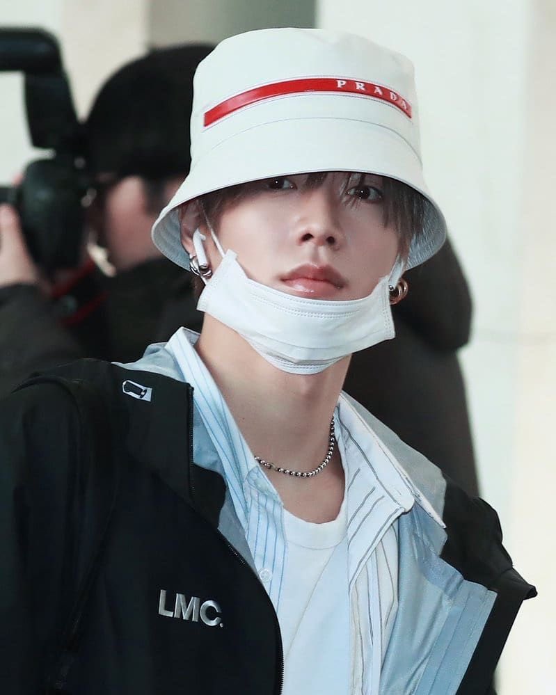 yuta is a visual, stop playing me for a fool: a thread
