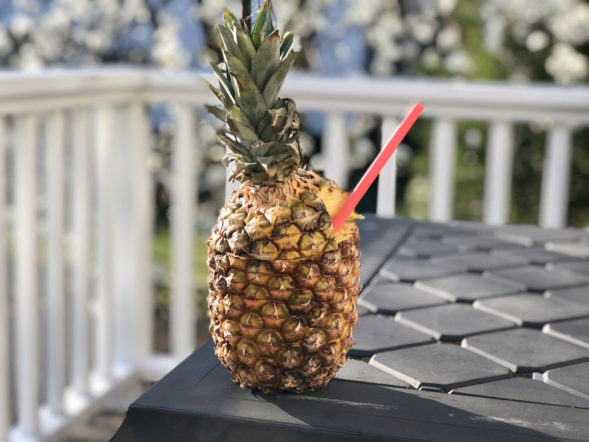 epcotbarcrawl's tweet photo. Night 7 of our Disney Dining During a Quarantine (#DDDQ)
A nice refreshing Lapu Lapu. Man, I miss the Poly & Tambu Lounge...
(& yes, Iโm that guy who bought a pineapple ๐, just so I could post this photo...๐) https://t.co/Tq9EQBvjIH