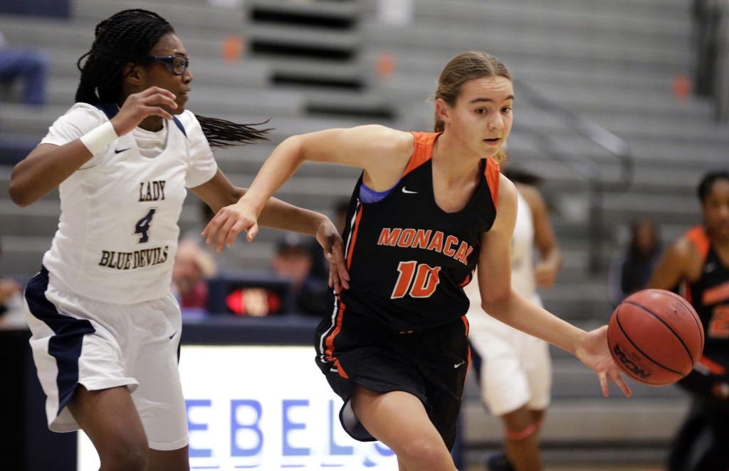 MonacanGBB's tweet photo. Congratulations to junior, Sydney Clayton (@sydthesquid164) for being named VHSL Class 4 First Team All State‼️ 

Sydney averaged 10 points &amp; 10 rebounds per game while only seeing 4th quarter action in 7 games all year! Great work, Syd🧡 #ChiefPride #rvaW #804Varsity https://t.co/jS9ZddjqN8