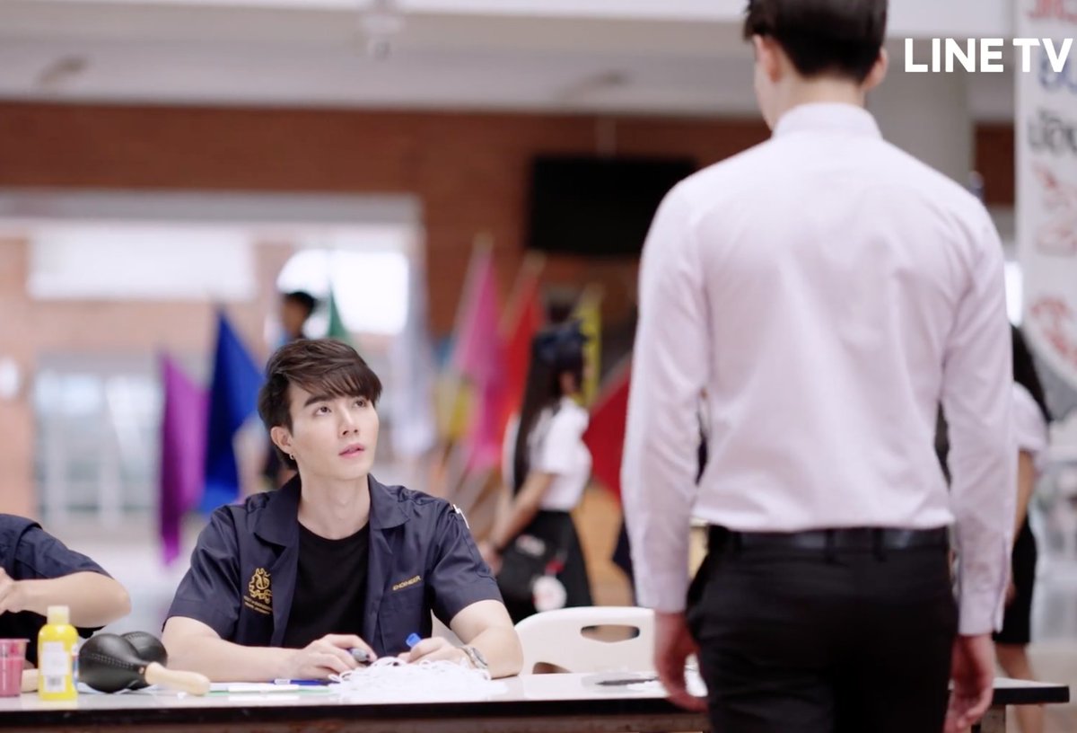 He is surprised, panicked even. I can nearly hear him say "oh shit hes cute". But everyone around him assumes he is straight, everyone thinks he is a playboy because his father might have set him up to date so many girls before Hwa. & maybe he was ok with that before he met Tutor