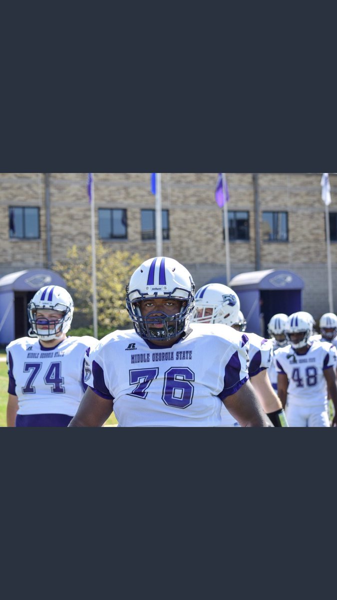 dontaineii's tweet photo. Blessed and very thankful to receive my very first offer from Middle Georgia State University 💜🖤🤍, @CoachVhall87 @MGAKnights @MGAKnights_FB 
✝️ https://t.co/M0CPZzfUNj