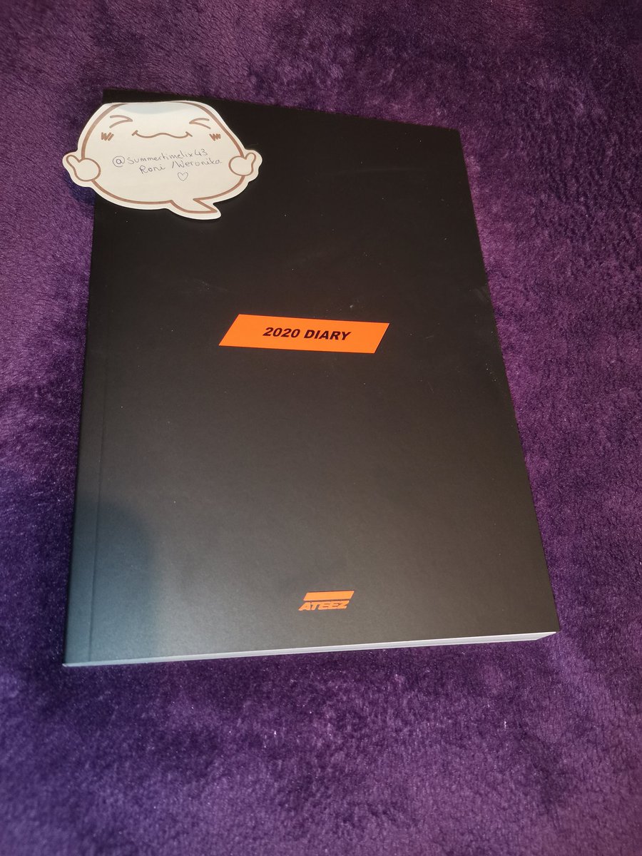 WTS:Ateez 2020 Seasons Greetings diary Weird white specks (manufacture error) Never used£6 not including shipping