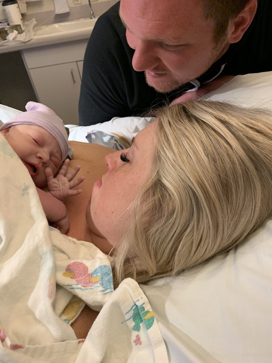 Jay_Tust's tweet image. SHEโS HERE!!! SHEโS HERE!!!
Weโd like you all to meet our daughterโฆ
๐ถ๐ผ Collins Claire Tust
๐ April 7, 2020
โฐ 8:40 p.m.
โ๏ธ 8 lbs 4 oz
๐ 21โ
Collins took the whole โstay at home orderโ seriously. She arrived 3 days late, but she is healthy and doing great, and so is mom.
๐