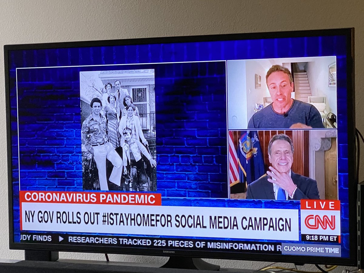 JasmineB_ChemE's tweet photo. @ChrisCuomo @andrewcuomo I actually had to google #huckapoo shirts 🤣🤣🤣 #cnn #cuomoprimetime #cuomo2024 #BidenCuomo2020 https://t.co/maP7CYQHOl