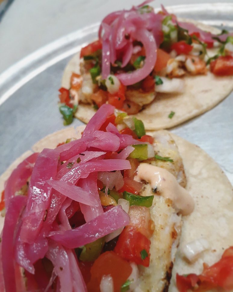 Have you had our San Felipe fish or shrimp tacos yet? Fresh pico, pickled red onion, and homemade chipotle crema. Order now on our site for deals 🌮 🐠 
#ridgewood #queenseats #socialdistance #wereopen