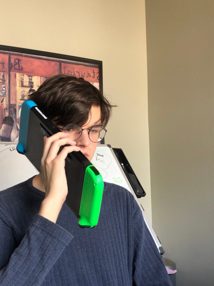 Huge Nintendo DS tweet media