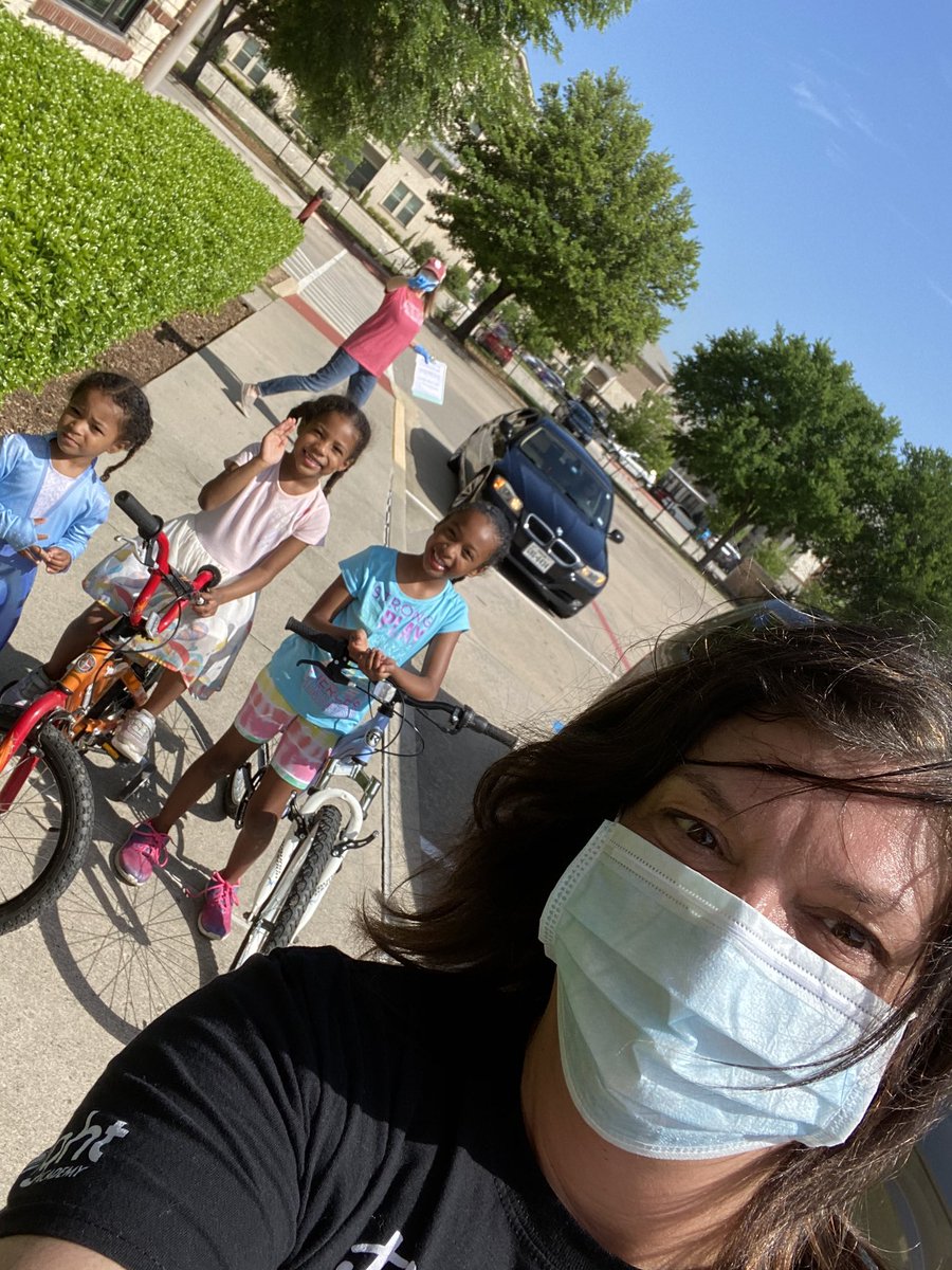 Mrs. Hitchcock tweet media