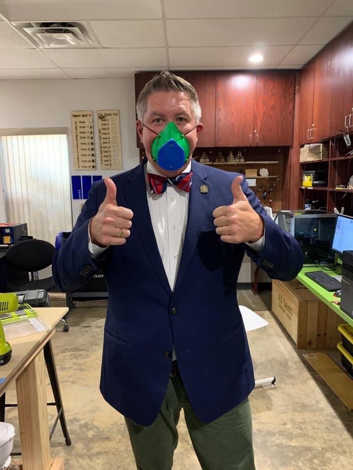 jasonmkern's tweet photo. Using the tools in our @AllSaintsTyler makerspaces to produce devices that can help during these trying times. Living our mission of inspiring passions to impact our world. Just started our N95 type masks in addition to fabric masks and face shields. @fundmc01 @StemSloth rock. https://t.co/hmy4JzfCec
