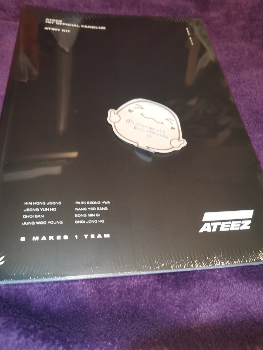 WTS:Ateez Fanclub goods Photobook? I think Perfect condition, sealed Taking offers 