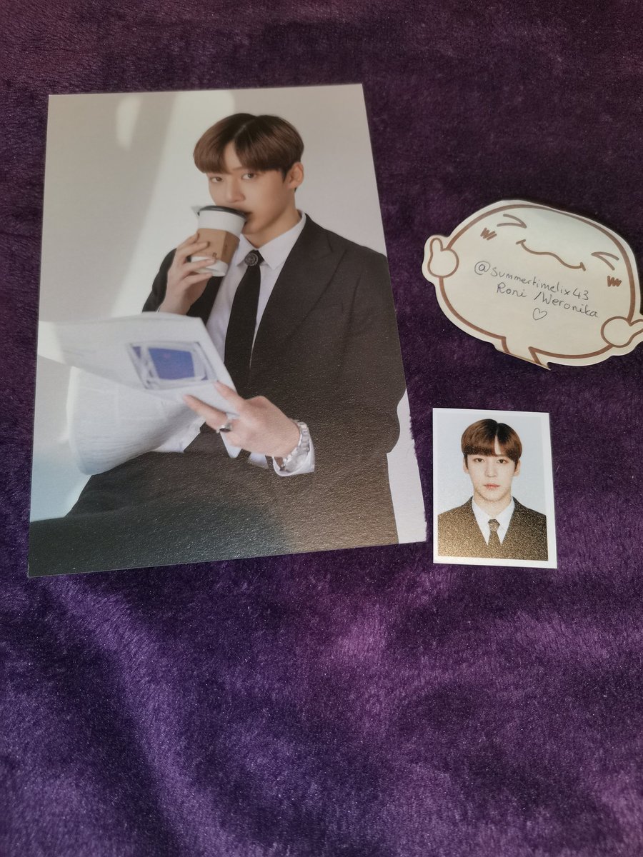 WTS:Ateez Fanclub goods Yunho set  Perfect conditionTaking offers 
