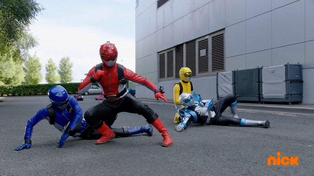 RangerSelect's tweet photo. Update to https://t.co/S9K3opv2qg for Power Rangers Beast Morphers Season 2 Episode 6.
New Power Rangers Beast Morphers airs Saturdays on Nick at 8:00 a.m. (ET/PT)
#powerrangers #rangerselect #rangernation #itsmorphintime #gogopowerrangers #beastmorphers #beastxmode https://t.co/hL8Bmv4rFk