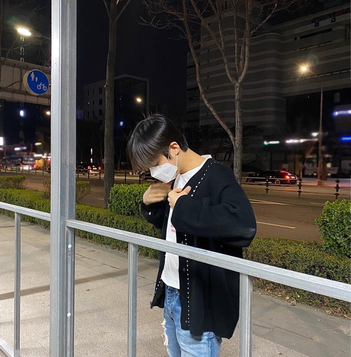 x1pics's tweet photo. the amount of eunsang boyfriend pics ❤️ https://t.co/JpSGvk74rU