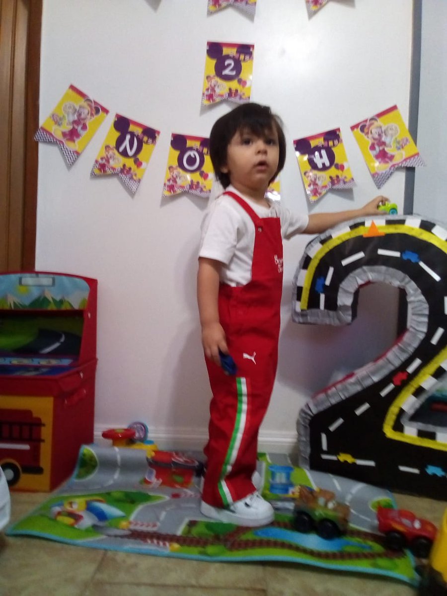 Patinforever's tweet photo. @staffdenoticias #MiCumpleEnCuarentena
LOS DOS AÑITOS DE NOAH 💜🏎️ https://t.co/YAb50aqTwk