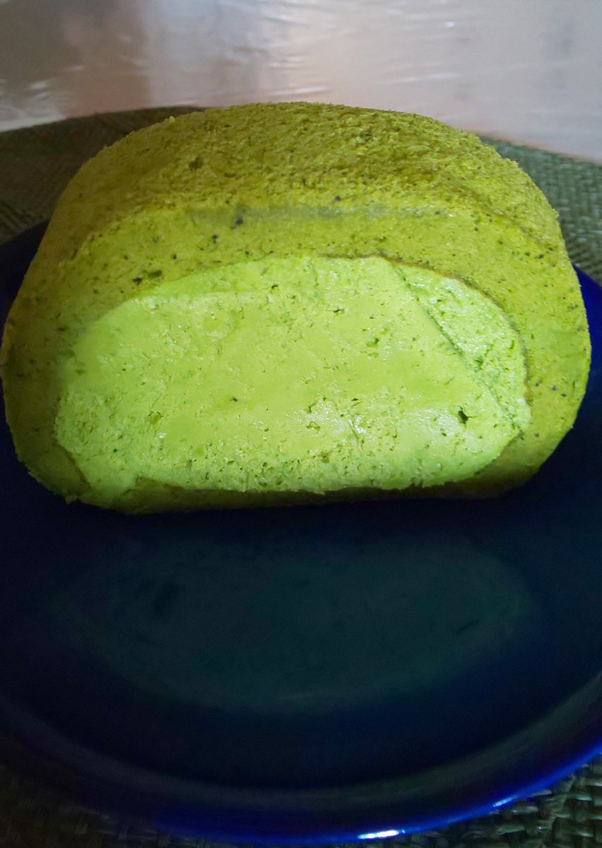 kanzenbakuchan6's tweet photo. お取り寄せのロールケーキ🥧
メッチャ抹茶❤️
メチャメチャ宇治✨
これが噂のアガタロールだ❗
#宇治土産．com 
#HAGATA 
#間違いない美味さ https://t.co/IAAIYusTWl