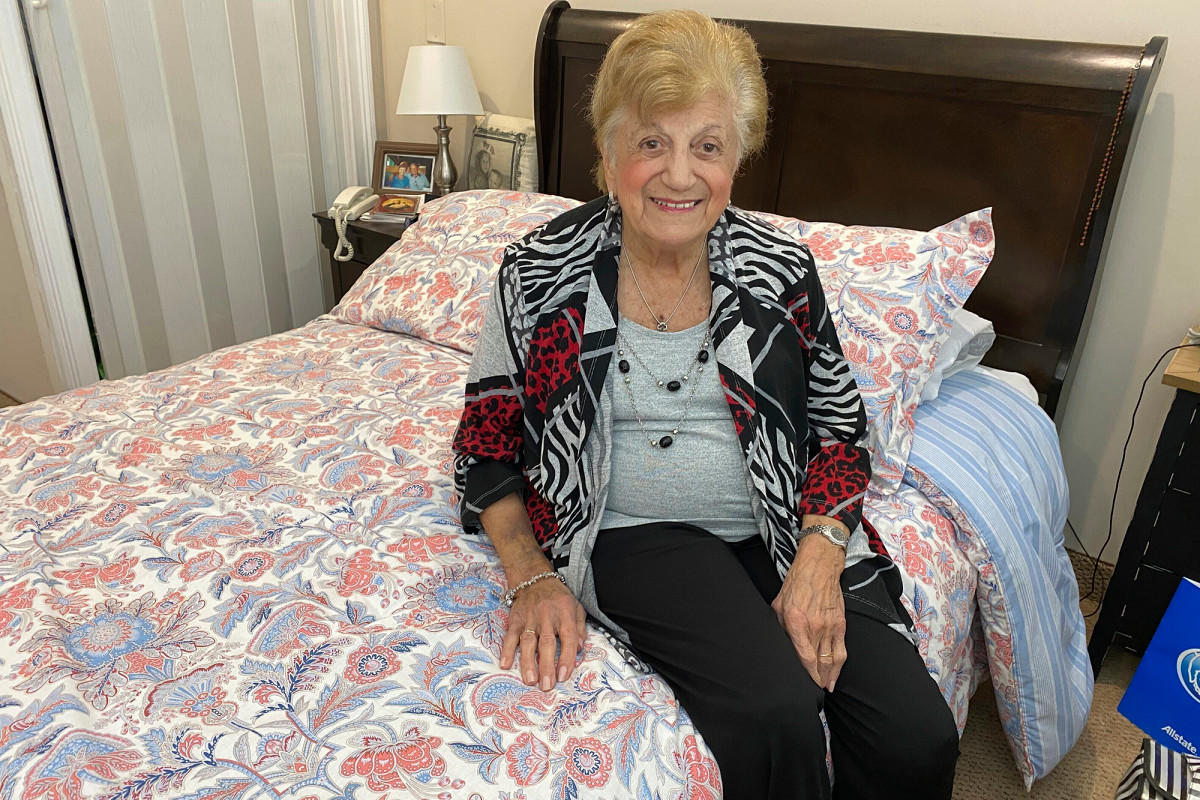 90 Летняя женщина