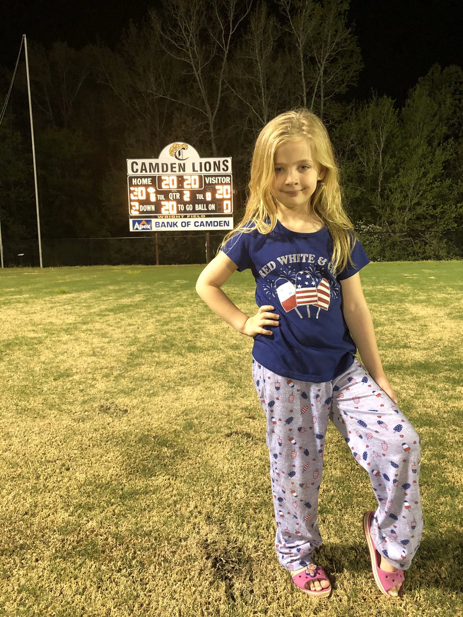Matt Mcconnell (@coachmcconnell8) on Twitter photo #Bethelightn.     Family is what this time is all about. Remembering all the 2020 athletes and the workers taking care of our country during this time. #Bethelightn.     Family is what this time is all about. Remembering all the 2020 athletes and the workers taking care of our country during this time.