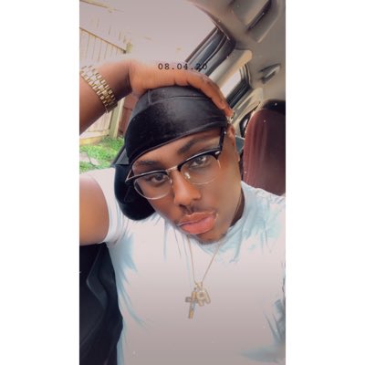 STheestallion's tweet photo. #NewProfilePic https://t.co/IoThSjY0LF