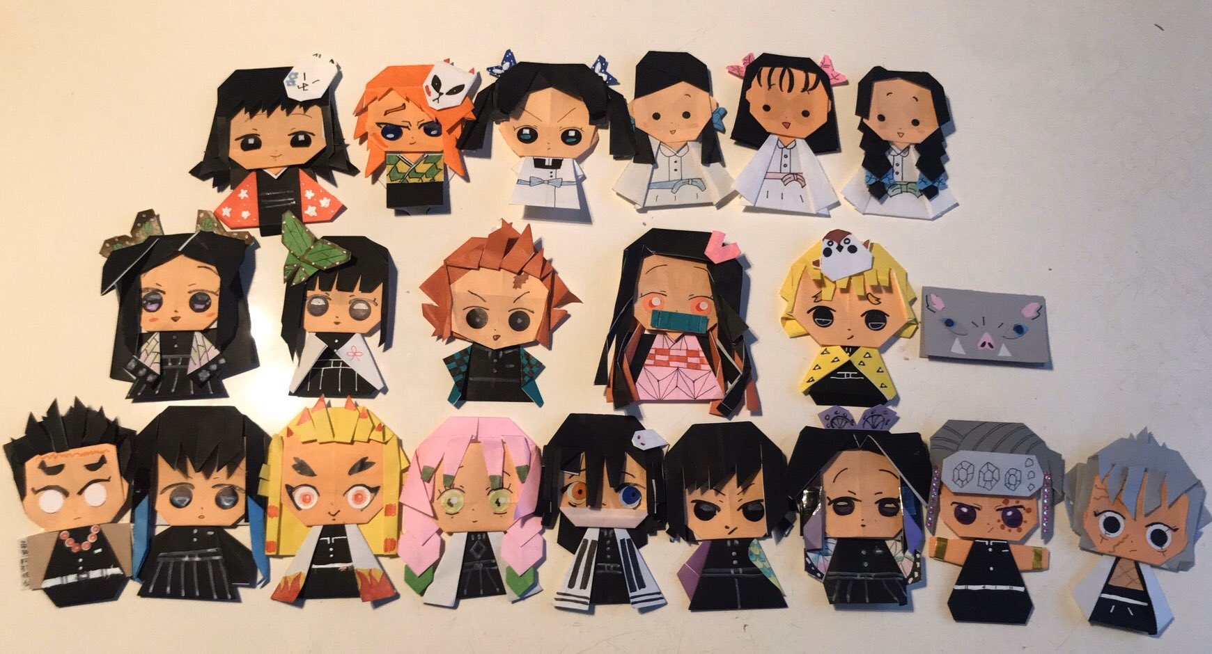 おかべ クッキング兄ちゃん 自粛生活を工夫して技術力を上げる娘たちに 日本人ってつくづくすごいなぁって感動してます 娘たちの匠の技をたくさんの方に見ていただきたいデス おもちゃ箱さんyoutube コロナに負けるな Stayhome 折り紙 鬼滅の刃