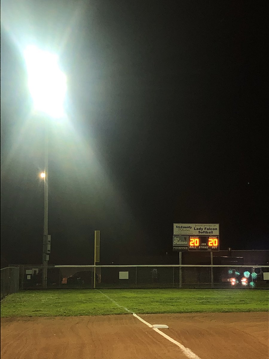 TregTurner's tweet photo. “Be the Light”
Thank you to all who supported our girls! We miss our girls and love them very much! Mel and Brylee this was for you! Class of 2020 #3 #16 #RAKE https://t.co/9TtrRRmRIE