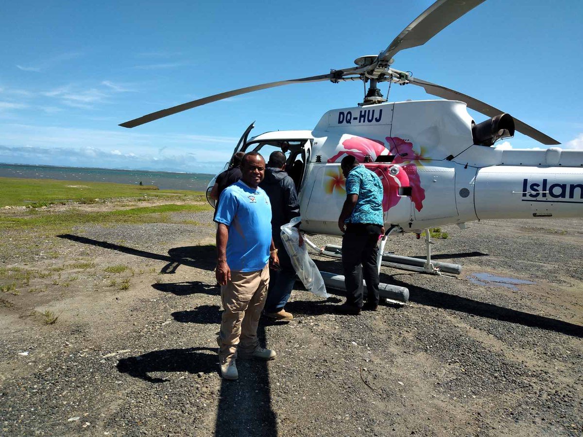 MRMDFiji's tweet image. #TeamFiji this is your Commissioner for the Eastern Division earlier today at the Suva Foreshore. He is leading a multi-agency team doing ariel surveys 🚁for the worst affected areas of #Kadavu #Beqa and #Yanuca. #TCHarold 🇫🇯 🔗
