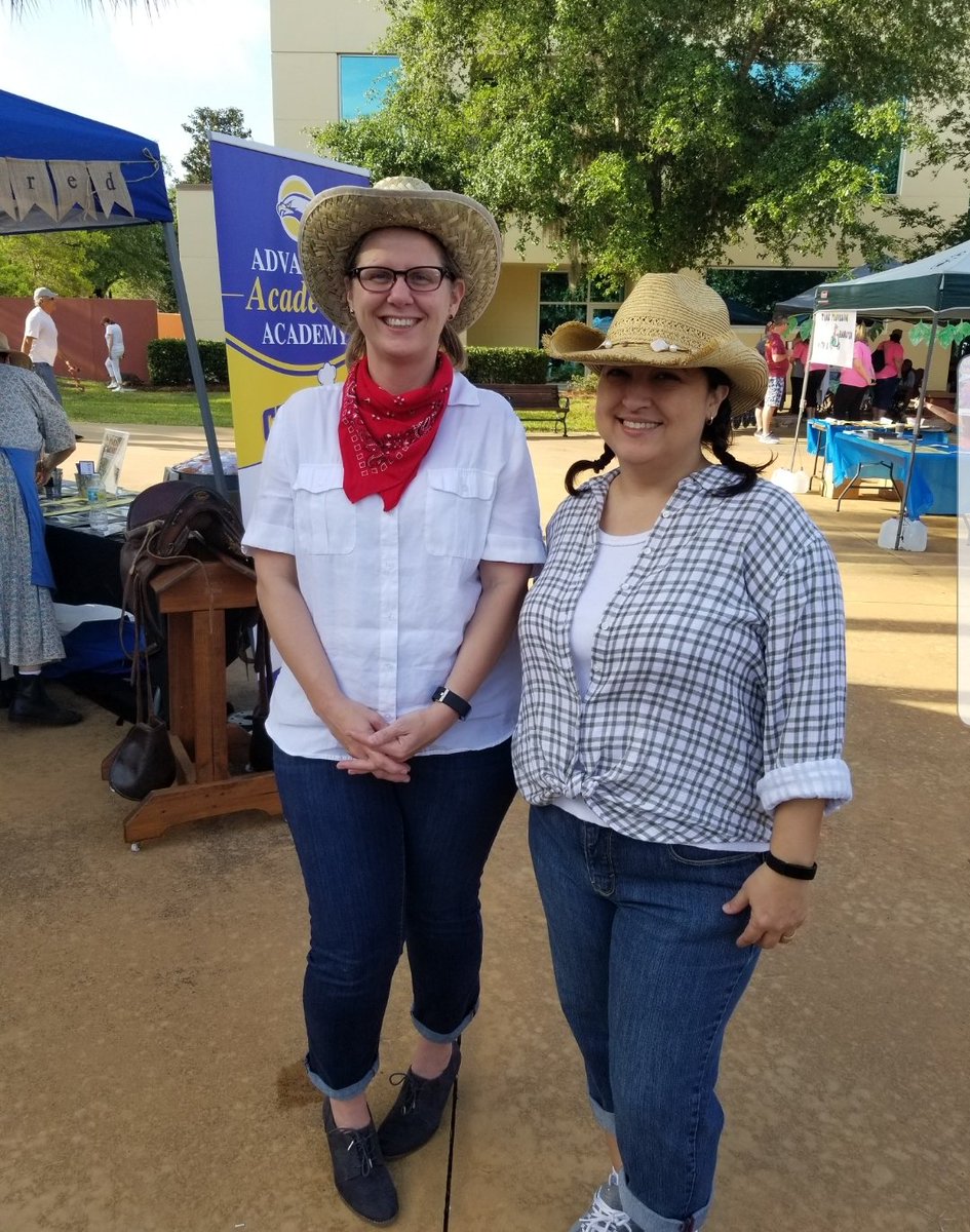 ccarpenter161's tweet photo. Happy Assistant Principal week to two amazing APs! Thank you for all that you do! Wish we were there to celebrate you in person. @mama_crawf @Pmac1120 @LakeWeirMiddle #bestAPs #lakesidepride https://t.co/0i1Aw0ejFd
