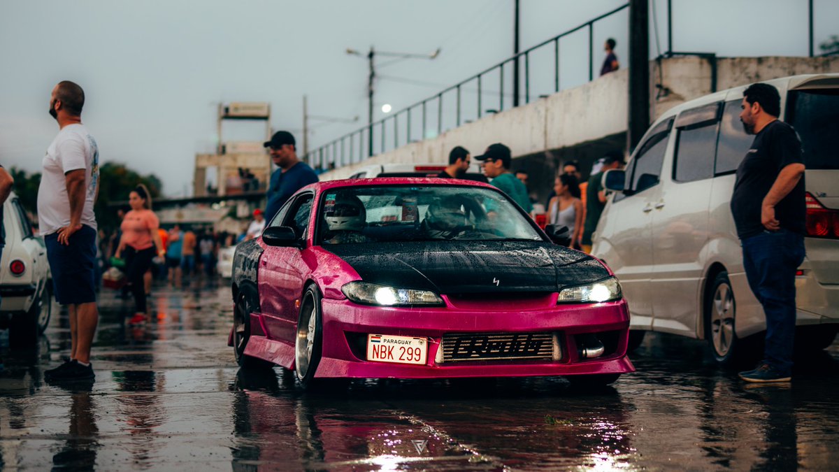 DarioRuttia's tweet photo. S15 silvia
#silviaS15 #Nissan #nissan乗りのロック画面 #nissansilvia #silvias15specr #s15 #drift #drifting https://t.co/OepzZyWD98