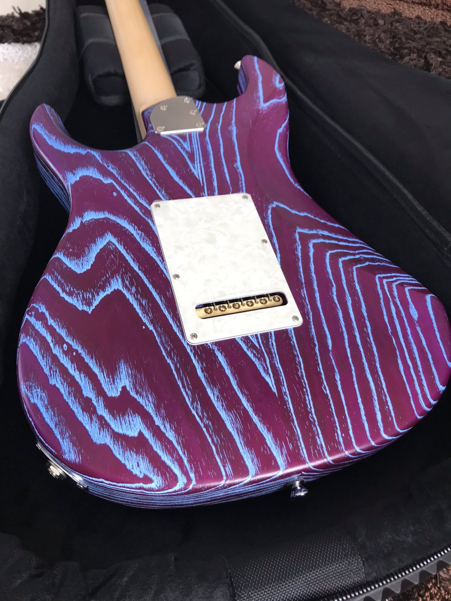 Blue26St's tweet photo. my new gear...
ESP SNAPPER-AS DriftWood
Indigo Purple w/Blue Filler https://t.co/lraVK2NmD5
