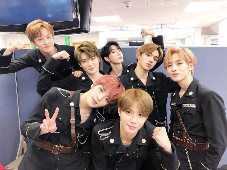 saymyellow's tweet photo. #4YearsWithNCTU
#4YearswithNCT
#4YearswithTaeyong
#4YearsWithJaehyun
#4YearswithDOYOUNG
#4YearsWithMark
#4YearswithTen https://t.co/rxPoT2S9RR