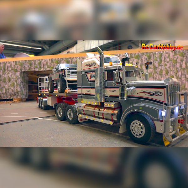 wwwRCCARHOBBYde's tweet photo. Full video 👉
https://t.co/Papk8r9pvp
SUPER RC TRUCKS AND CONSTRUCTION MACHINES AT FAIR ERFURT 2020 part8
#rccarhobby #rccarhobbyde #rcfair #rcmodel #rcmodellbau
#rctruck #rcconstruction #rcconstructionmodels #rcconstructionsite #miniaturbaustelle
#constructionworld https://t.co/R0ebTTuodA