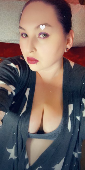 https://t.co/M9ybBLSlte Come play with me! 20tk wheel spin tonight 🖤 https://t.co/LmVyL61pcp