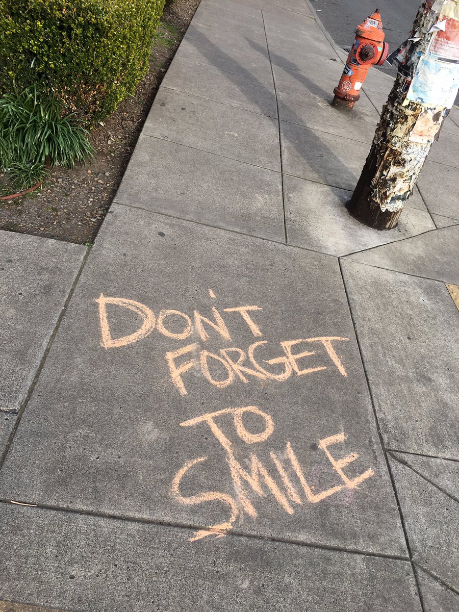 I’m sure we could all use some encouragement as we weather the  #COVIDー19 pandemic, so I’m going to do a thread of positive messages left around my PDX neighborhood that I’ve seen on my walks over the last few weeks.I’ll mostly just let the visuals speak for themselves